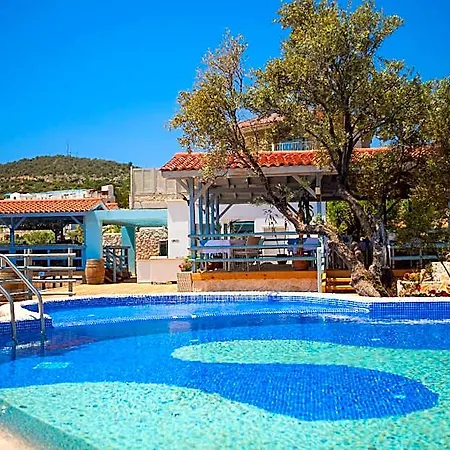 Asfiya Sea View 3*