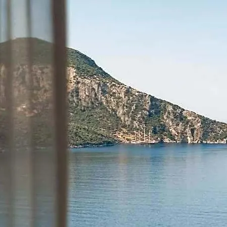 Asfiya Sea View Hotel 3*