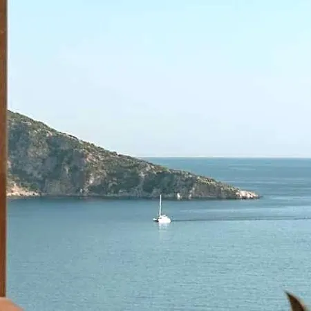 Asfiya Sea View Hotel