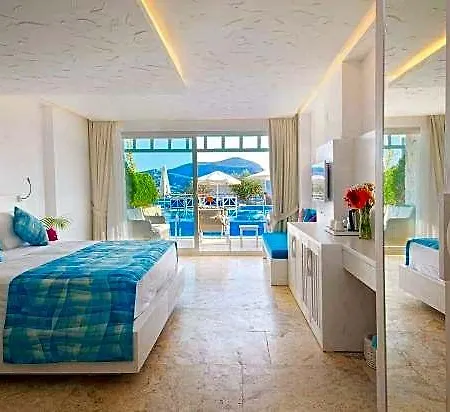 Asfiya Sea View Hotel 3*